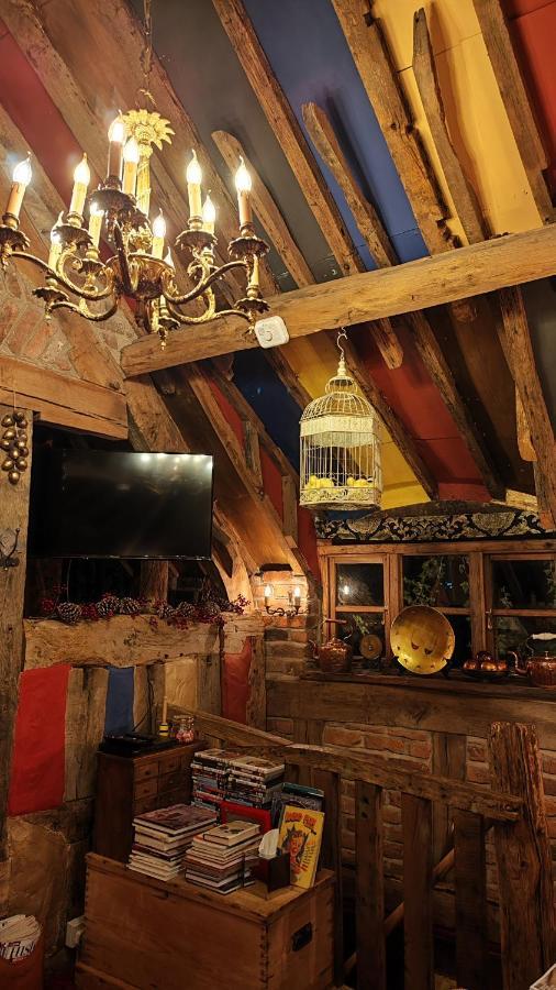 Wizards Thatch Luxury Suites อัลเดอร์ลีย์เอดจ์ ภายนอก รูปภาพ