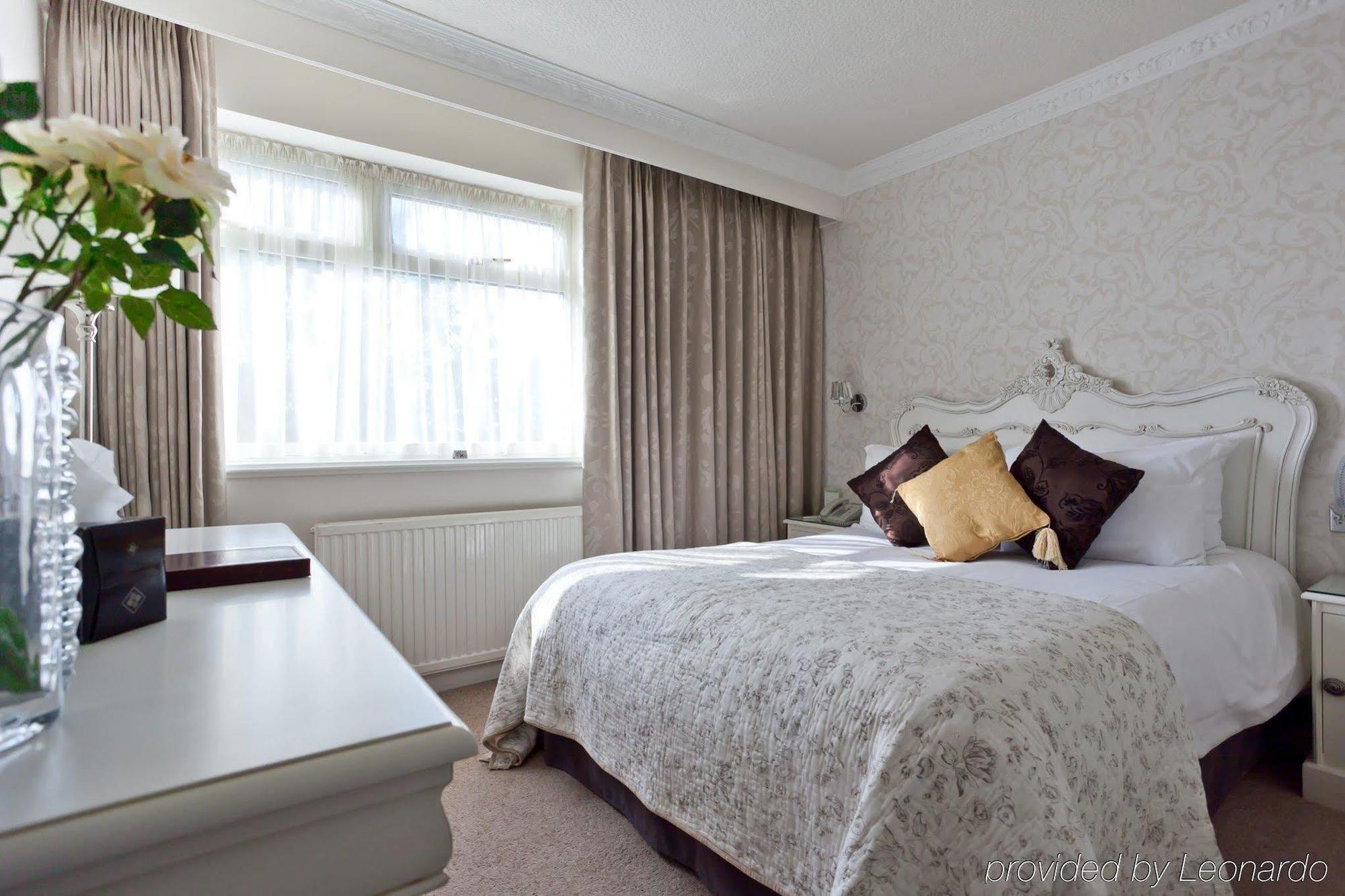 Wizards Thatch Luxury Suites อัลเดอร์ลีย์เอดจ์ ภายนอก รูปภาพ